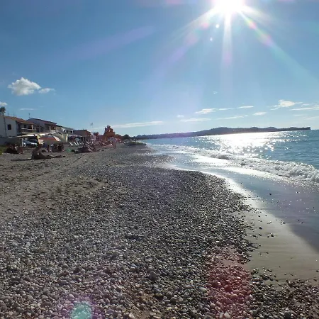 아파트 Dimitris Acharavi Corfu 아카라비