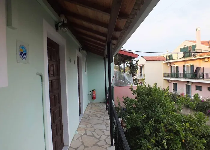 Dimitris Acharavi Corfu * Acharavi (Corfu)